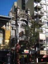 Art nouveau building (Belgrano 1934).