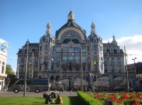 Central Station (Louis Delacenserie, 1905). Central Station (Louis Delacenserie, 1905).