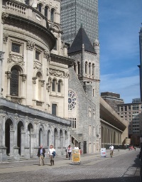 The First Church Of Christ, Scientist (the extension overwhelms the original structure). The First Church Of Christ, Scientist (the extension overwhelms the original structure).